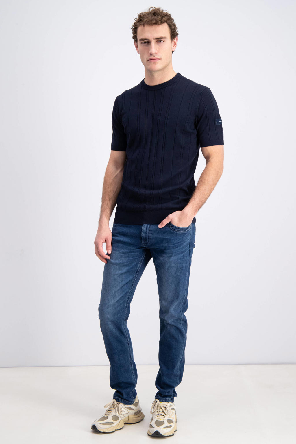 Donkerblauwe heren GABBIANO regular T-shirt fijn gebreid van viscose met effen, korte mouwen en ronde hals