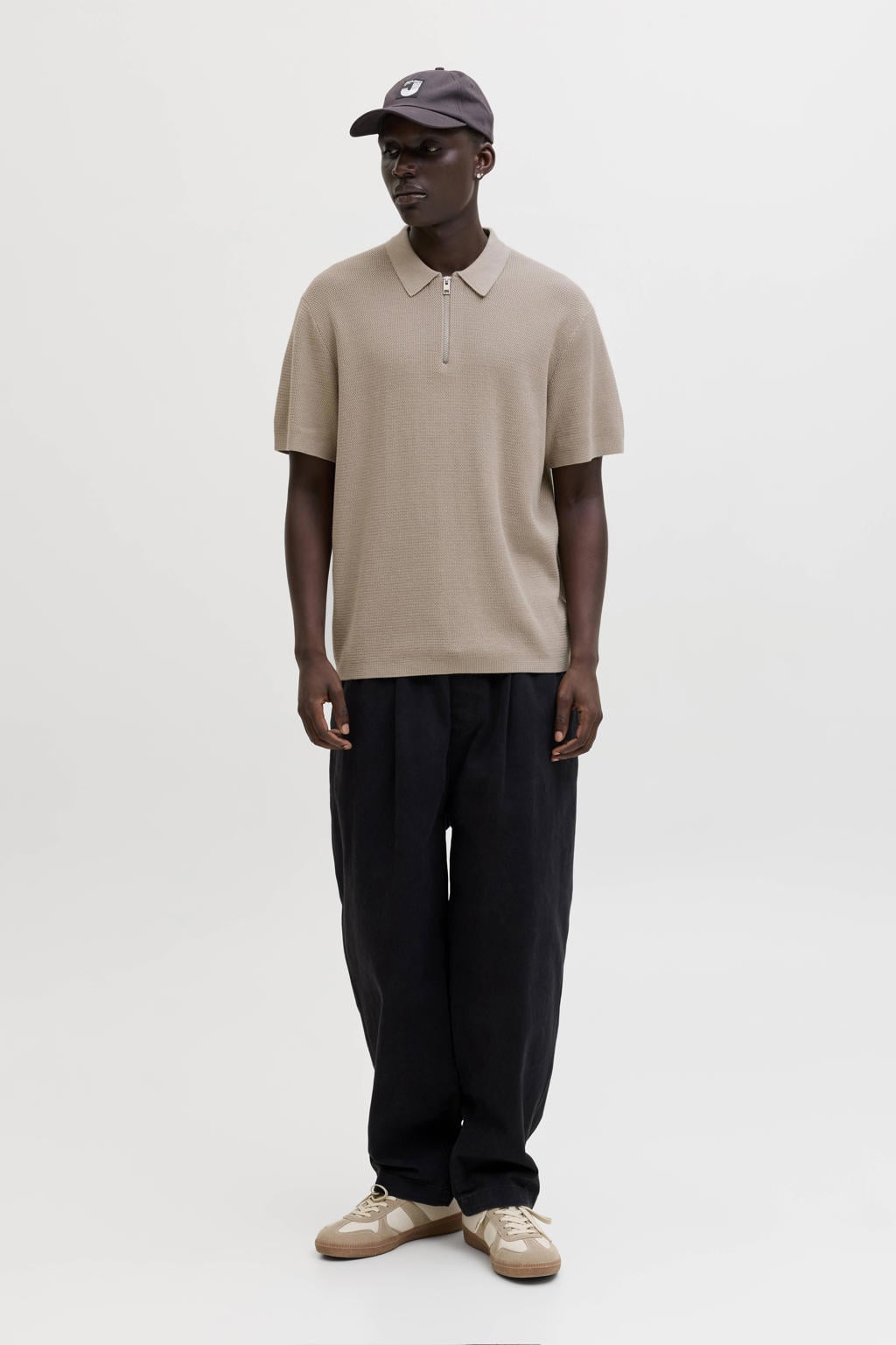 Beige heren JACK & JONES relaxed polo gebreid van katoen met effen, korte mouwen en halve rits