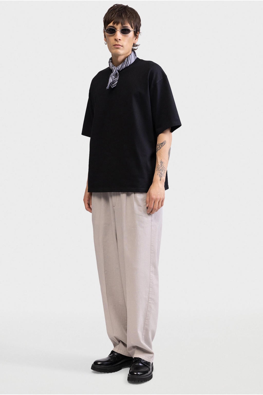 Zwarte heren Redefined Rebel oversized T-shirt van katoen met effen, korte mouwen en ronde hals