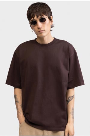 oversized T-shirt bruin