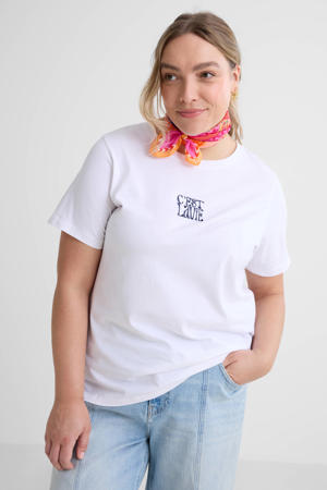 T-shirt wit