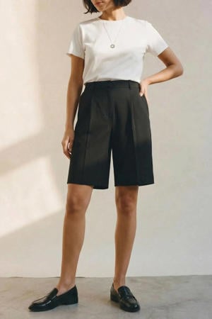 wide leg regular waist jort zwart