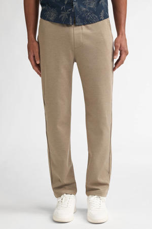 regular chino lichtbruin