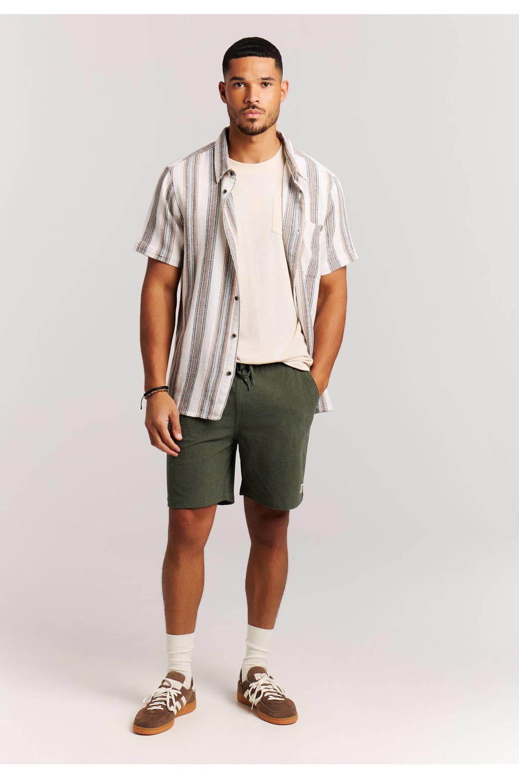 Protest PRTBairro relaxed casual short donkergroen