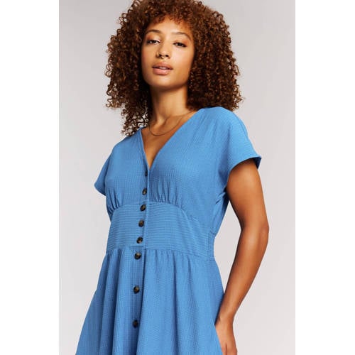 Protest zomerjurk blauw afbeelding
