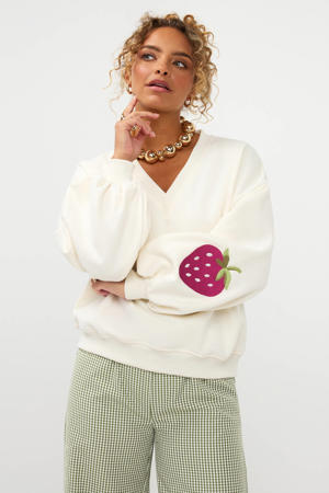 sweater ecru