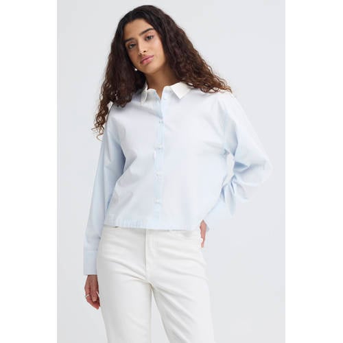 ICHI blouse met krijtstreep lichtblauw afbeelding