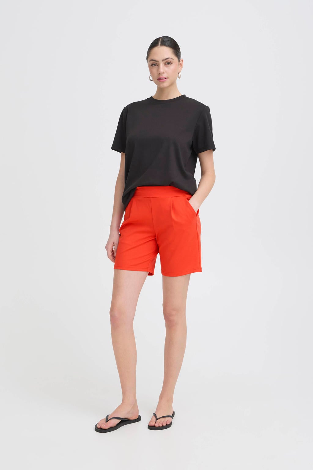 Koraalrode dames ICHI regular waist casual short van polyester met elastische tailleband en effen
