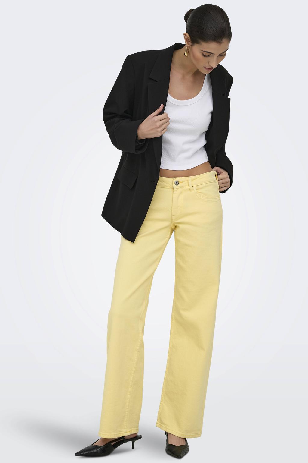 Gele dames ONLY Onljudy Lw Wide Leg Dnm Tai Epp Clr Dnm low waist straight leg jeans met rits- en knoopsluiting en effen