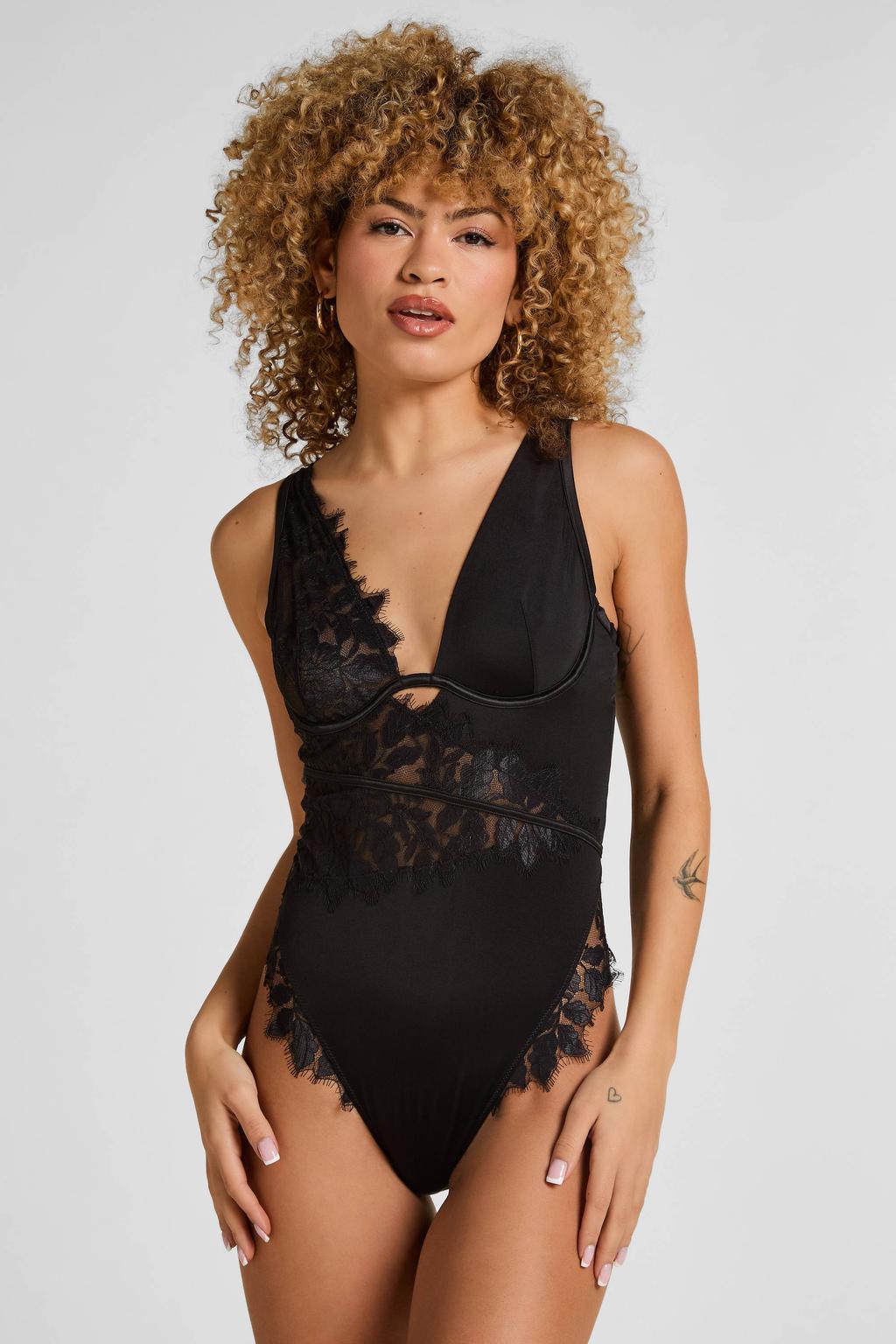 Hunkemöller Noir stringbody met beugel Malou zwart