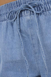 thumbnail: JDY regular waist short light blue denim