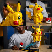 thumbnail: LEGO Pokémon Pikachu en Pokéball Bouwpakket voor Volwassenen 72152