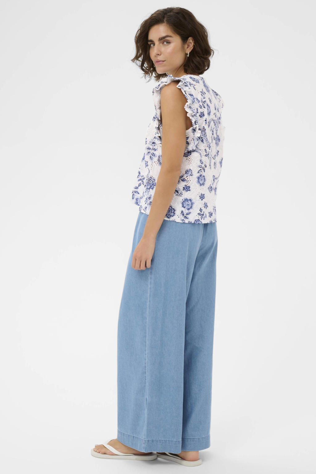 Blauw en ecru dames Kaffe gebloemde top broderie met V-hals