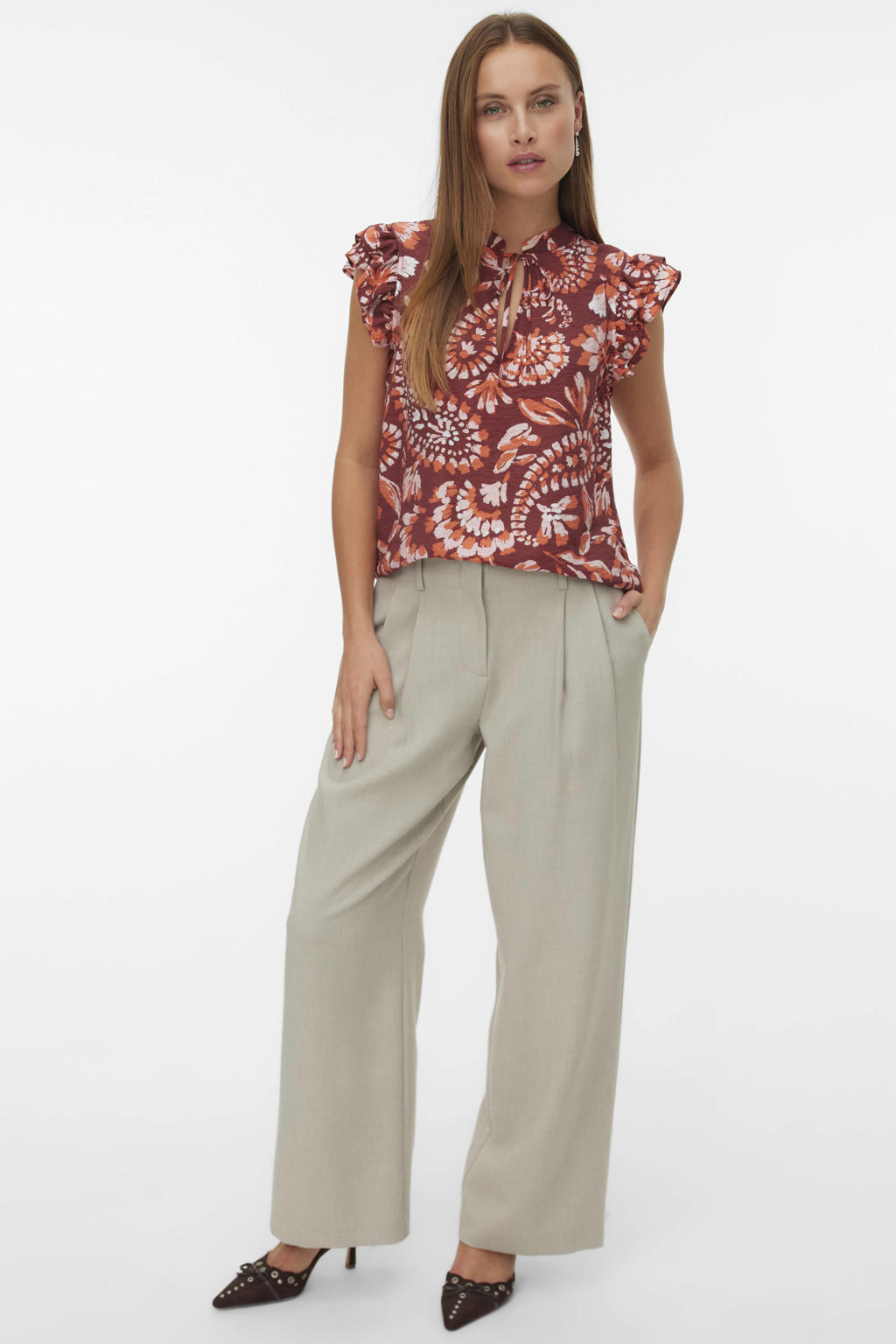 Donkerrood en oranje dames VERO MODA blousetop print van viscose met paisley print, V-hals en geweven detail