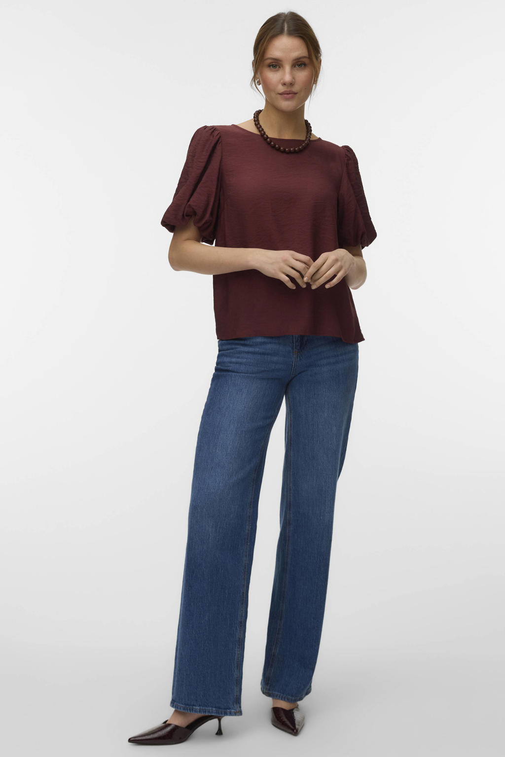 Donkerrode dames VERO MODA top van viscose met effen, korte mouwen, ronde hals en geweven detail