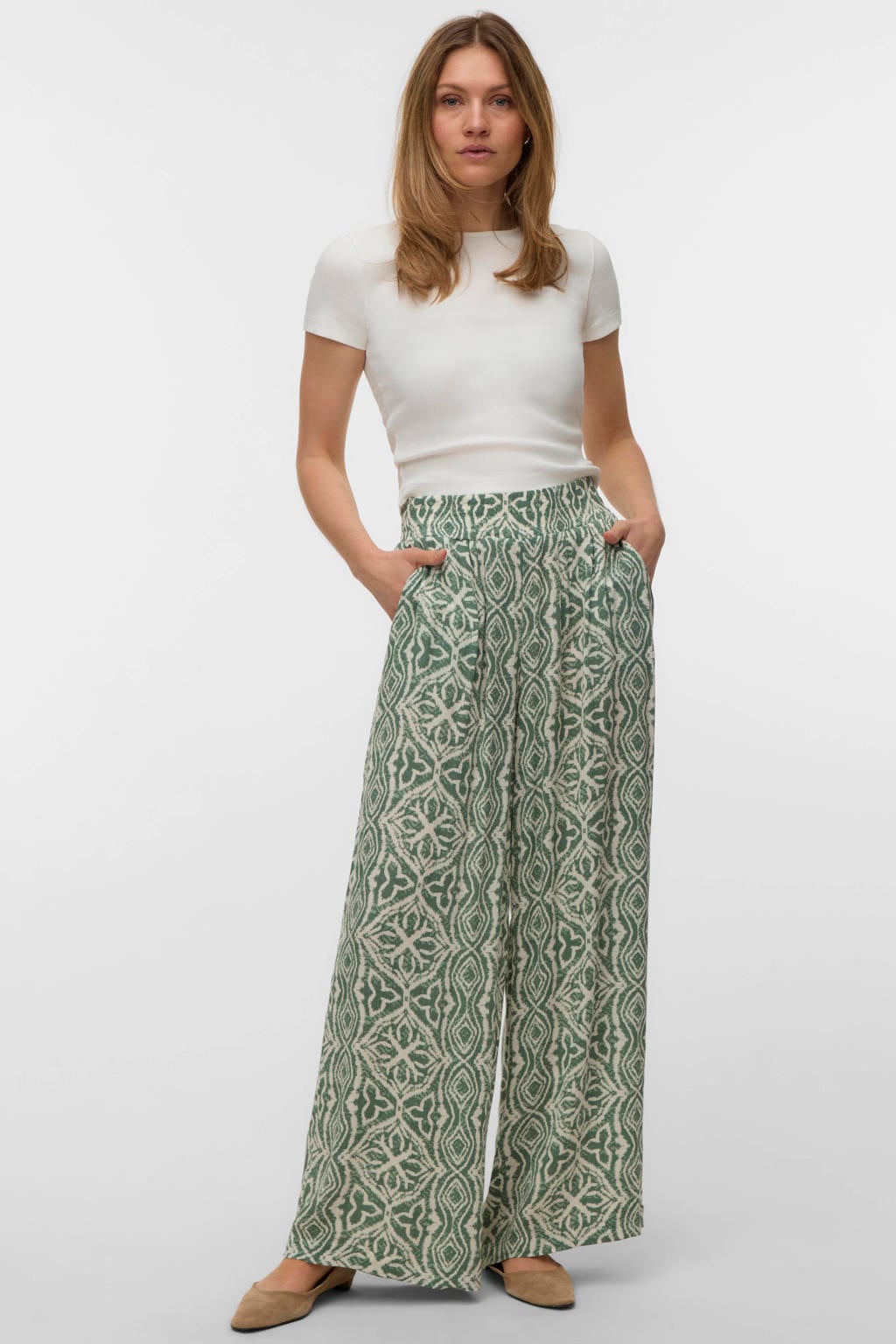 Groen en ecru dames VERO MODA high waist casual broek van viscose met loose fit, elastische tailleband en effen