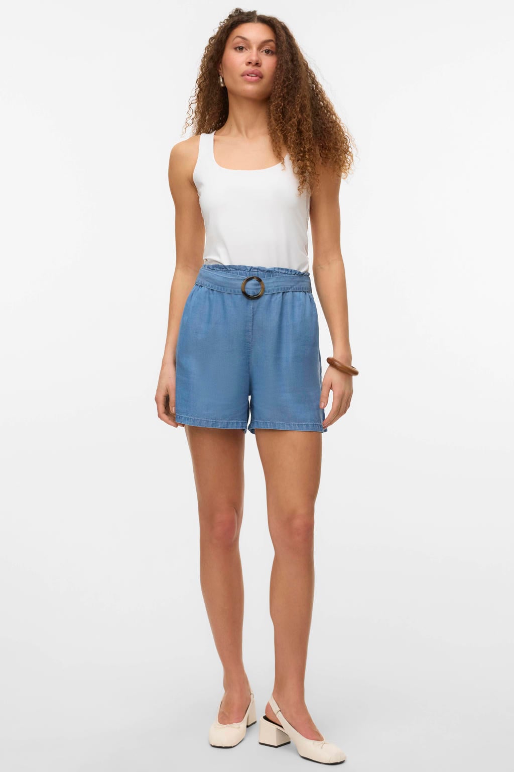 Blauwe dames VERO MODA regular high waist paperbag short van lyocell met elastische tailleband en effen