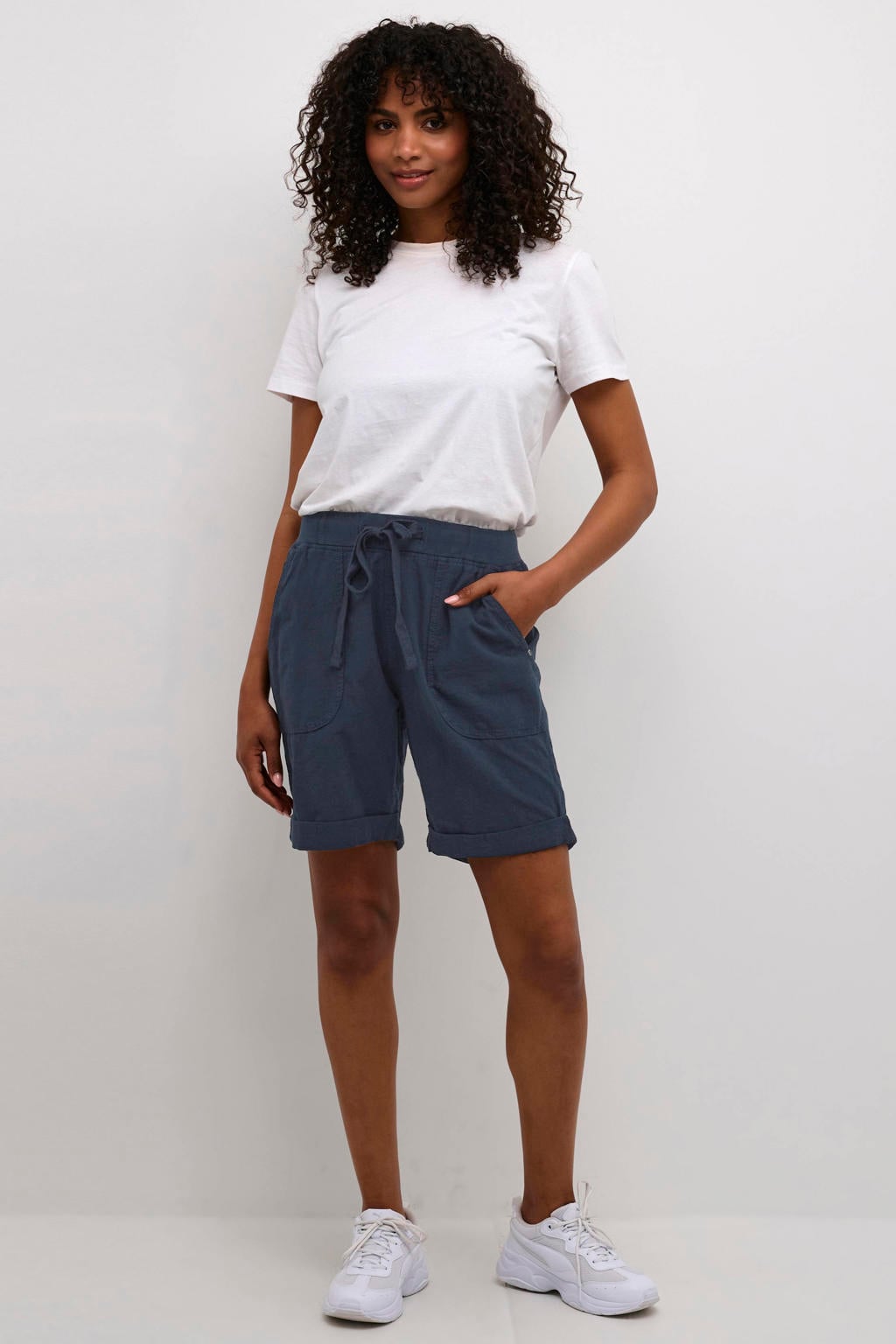 Blauwe dames Kaffe regular waist casual short van katoen met elastische tailleband met koord en effen