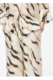 thumbnail: ROUGE EDIT wide leg high waist casual broek met dierenprint ecru