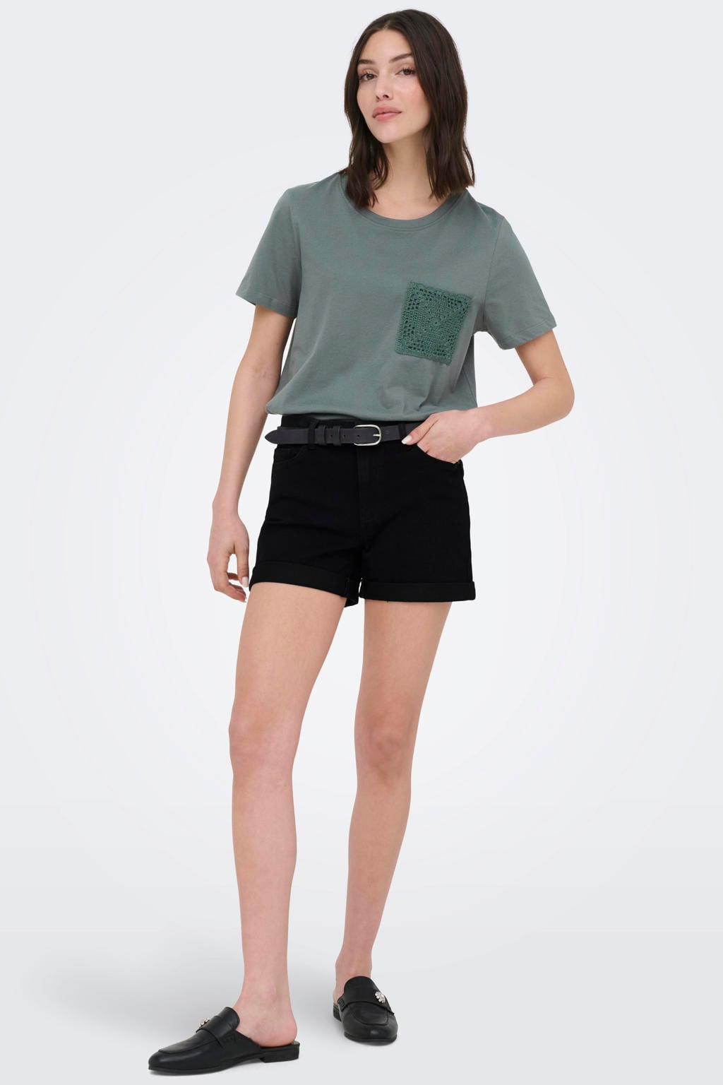 Black denim dames JDY regular waist short black van denim met rits- en knoopsluiting en effen