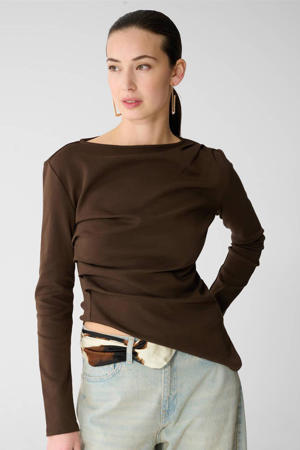 asymmetrische top bruin