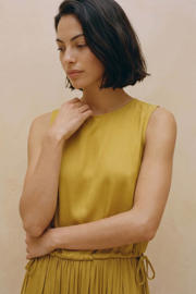 thumbnail: VERO MODA top olijfgroen