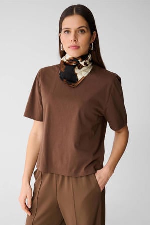 T-shirt bruin