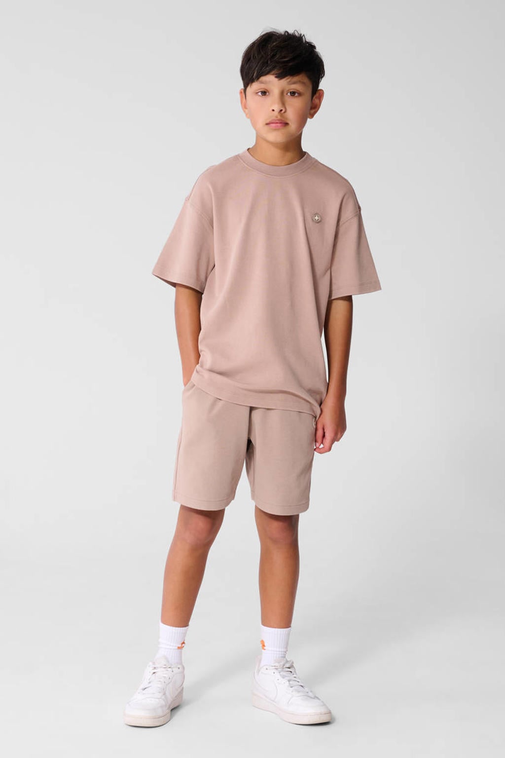 Taupe jongens Shoeby T-shirt van katoen met logo dessin, korte mouwen en ronde hals