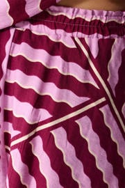 thumbnail: Shoeby viscose high waist straight leg casual short met print - roze