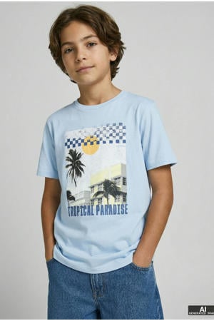 T-shirt lichtblauw