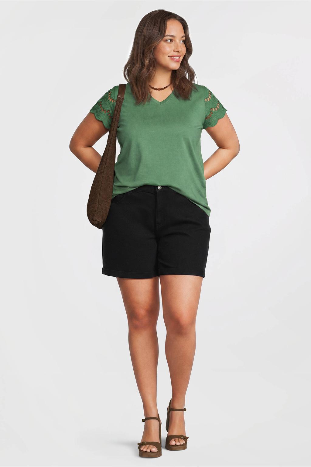 Black denim dames ONLY CARMAKOMA regular waist black van denim met rits- en knoopsluiting en effen