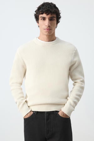 gebreide trui met textuur beige
