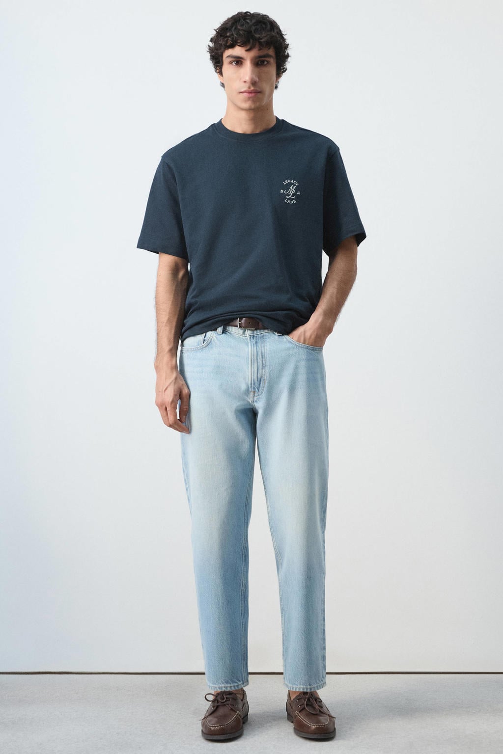 Donkerblauwe heren Mango Man relaxed T-shirt van katoen met effen, korte mouwen en ronde hals