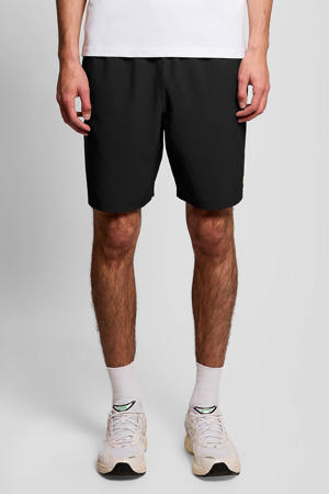 short zwart