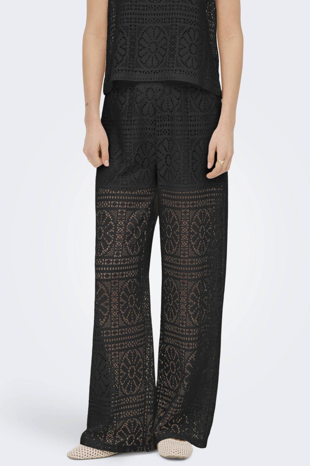 Zwarte dames ONLY regular waist gebloemde casual broek broderie van polyester met loose fit, elastische tailleband en effen