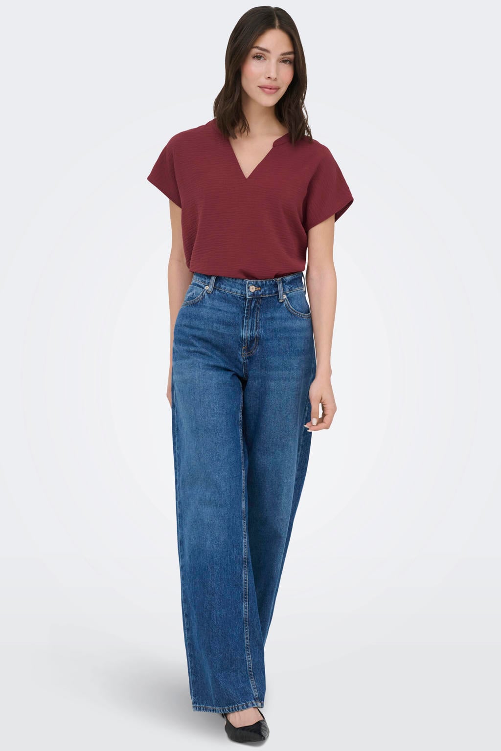 Donkerrode dames JDY blousetop van polyester met effen, korte mouwen, V-hals en geweven detail