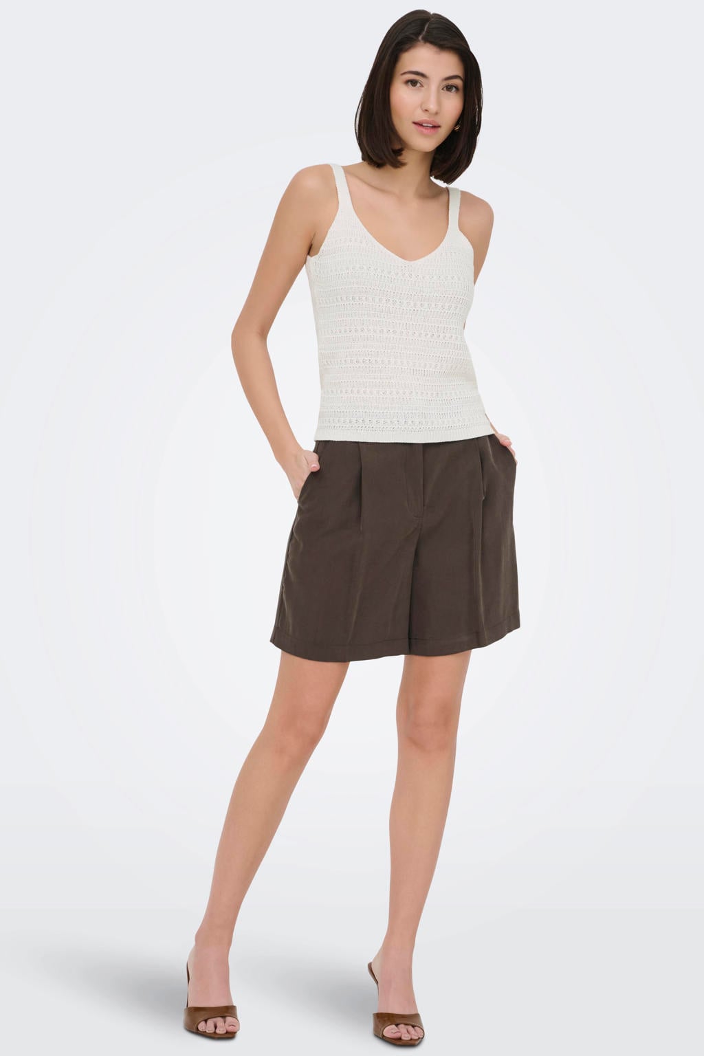 Ecru dames JDY top fijn gebreid met strepenprint, ronde hals en ajour details