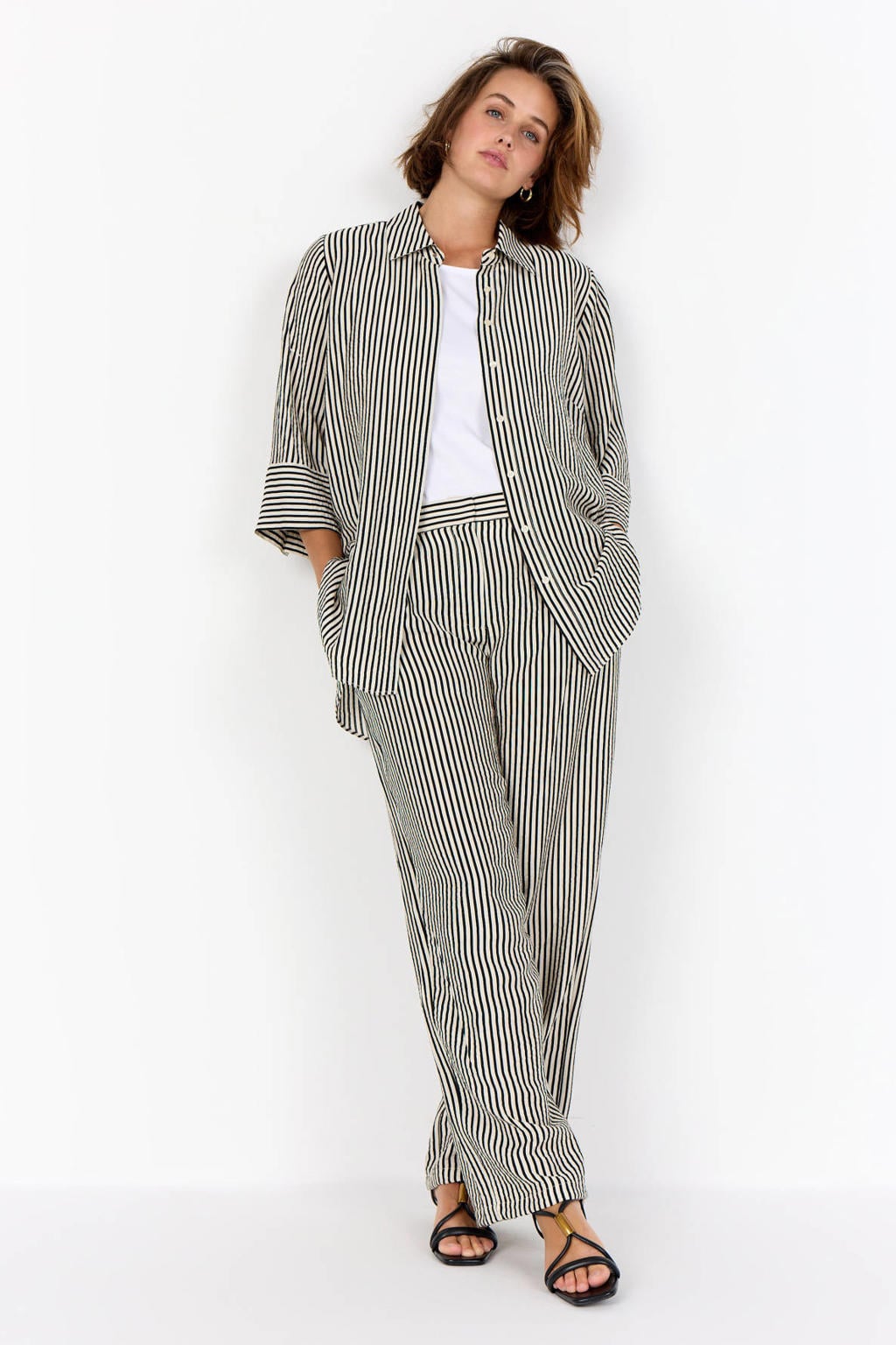 Zwart en ecru dames Wasabiconcept gestreepte blouse van viscose met half lange mouwen, klassieke kraag en knoopsluiting
