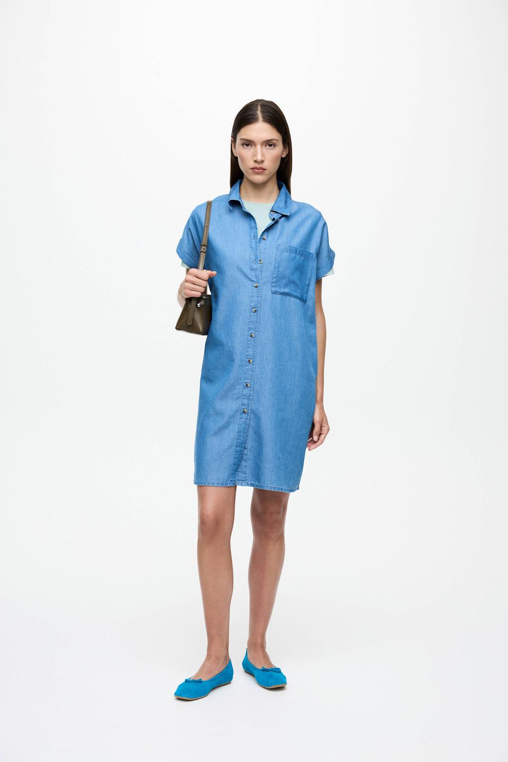 Medium blue denim dames VILA blousejurk van denim met effen, korte mouwen, klassieke kraag, knoopsluiting en ceintuur