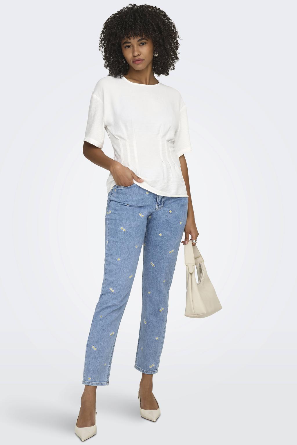 Ecru dames ONLY top van polyester met effen, korte mouwen, ronde hals en geweven detail