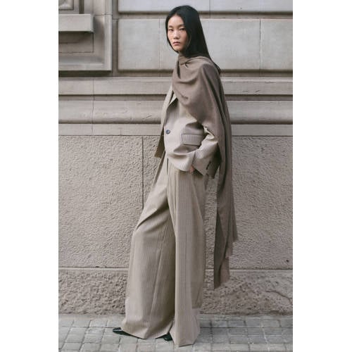Mango wide leg regular waist broek met krijtstreep lichtbruin afbeelding
