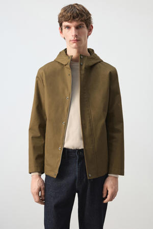 parka kaki