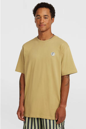 t-shirt oker