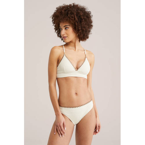 WE Fashion voorgevormde bikinitop met textuur ecru afbeelding