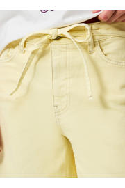 thumbnail: PIECES wide leg regular waist denim short lichtgeel