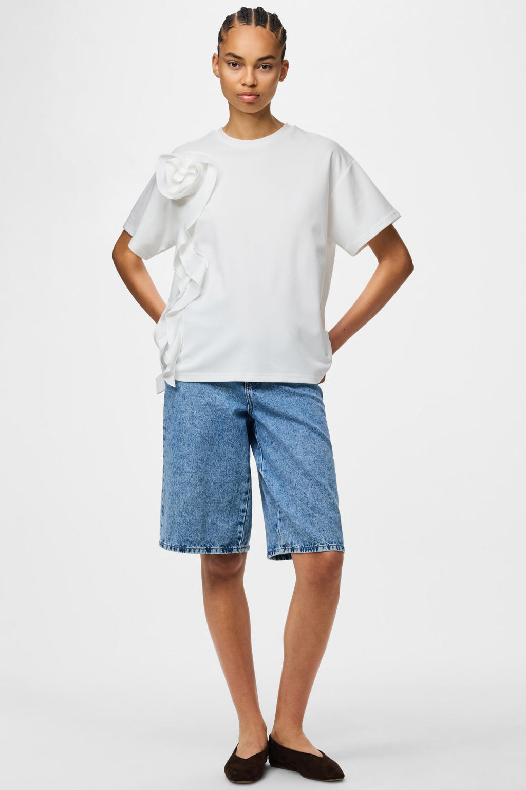 Witte dames PIECES T-shirt van polyester met effen, korte mouwen, ronde hals en 3D applicatie