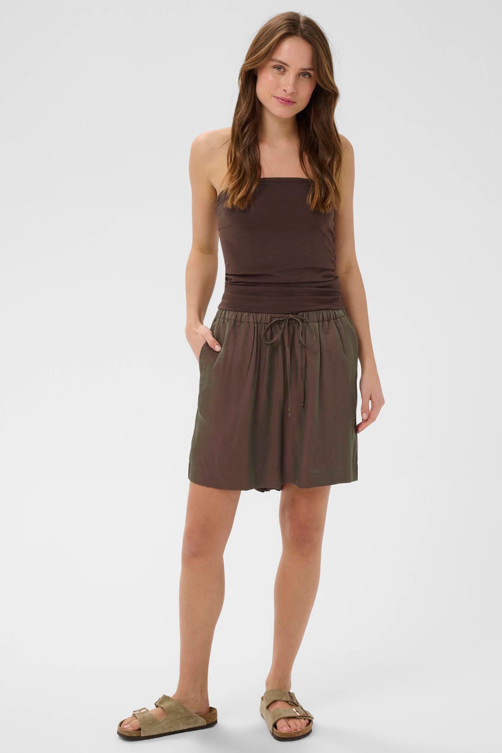 Bruine dames Saint Tropez regular waist casual short van viscose met elastische tailleband met koord en effen