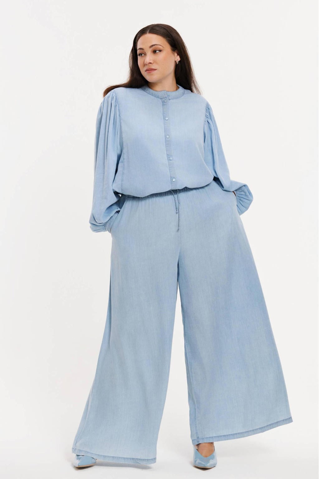 YOEK wide leg regular waist broek light blue denim