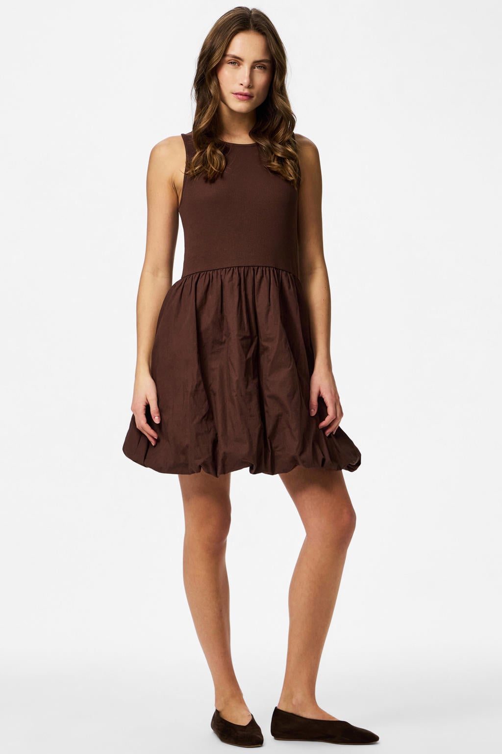 Bruine dames PIECES mini jurk van katoen met effen, ronde hals en geweven detail