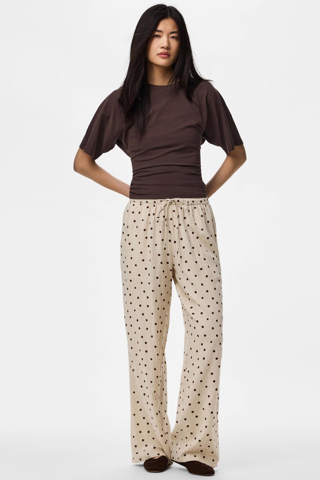 Ecru en donkerblauwe dames PIECES regular waist straight broek van modal met elastische tailleband